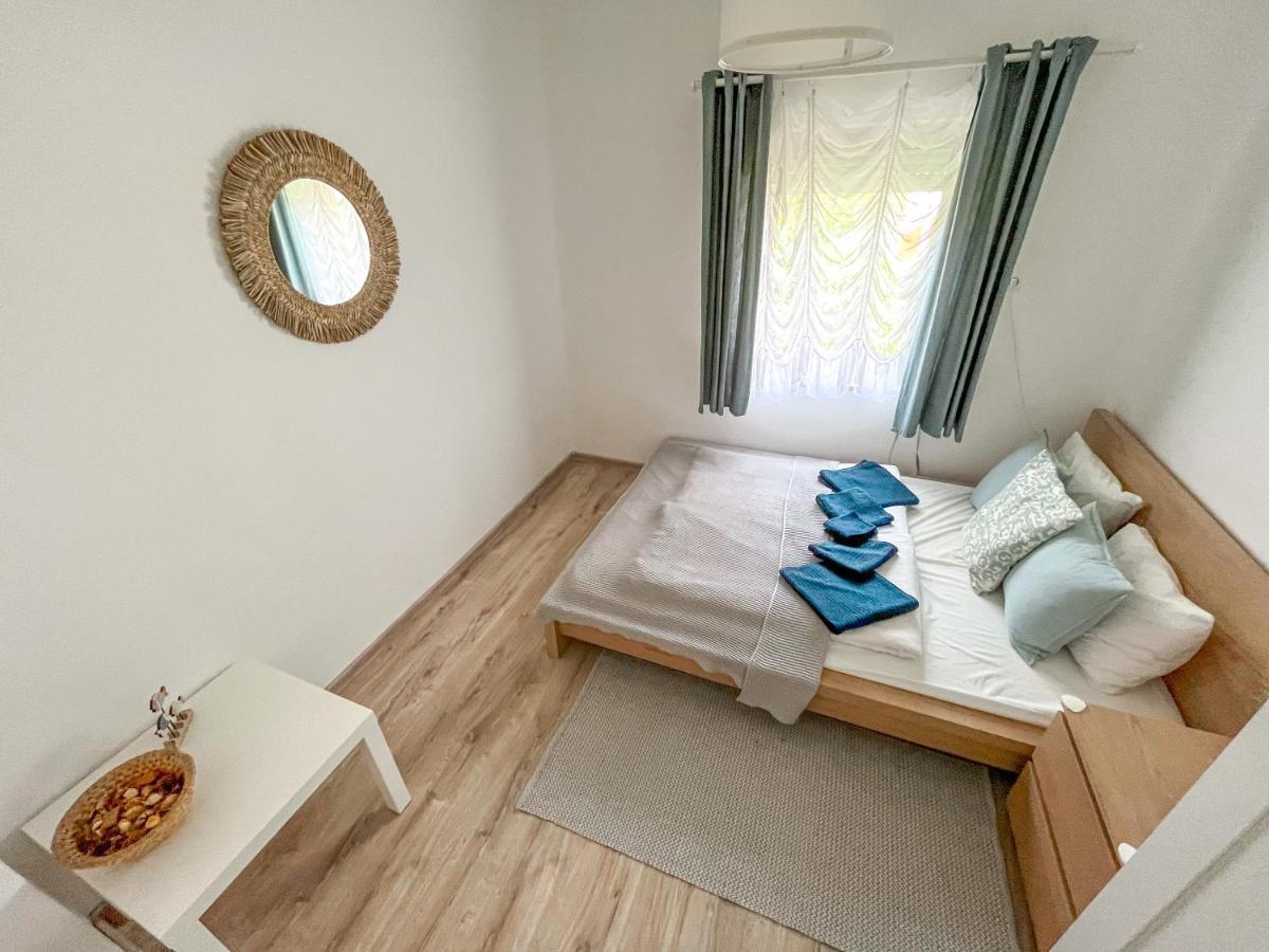 Bdcsny Apartman Badacsonytordemic Bagian luar foto